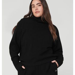 Waffle Weekend Escape Mock Neck Long Sleeve L